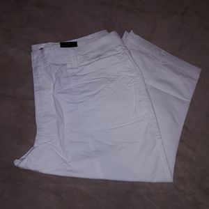 AVENUE White Capri Pants 18 NWT